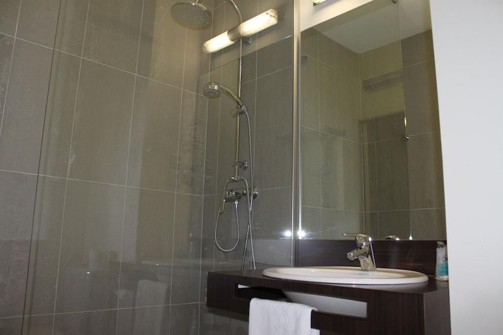 Sure Hotel By Best Western Caen Memorial Экстерьер фото