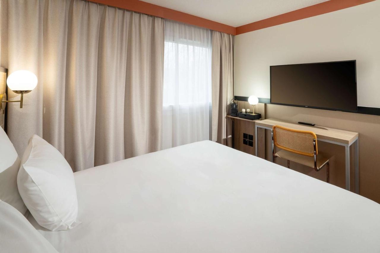 Sure Hotel By Best Western Caen Memorial Экстерьер фото
