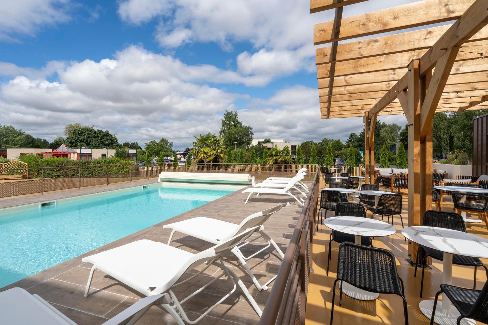 Sure Hotel By Best Western Caen Memorial Экстерьер фото
